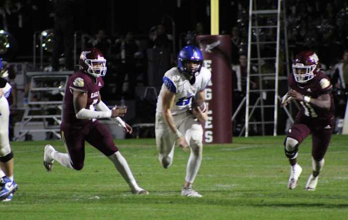 Riley Trujillo scrambles in the open field